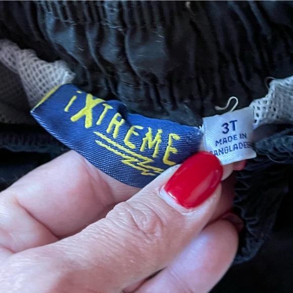 iXtreme Swim Trunks, Size 3T - Picture 2 of 4